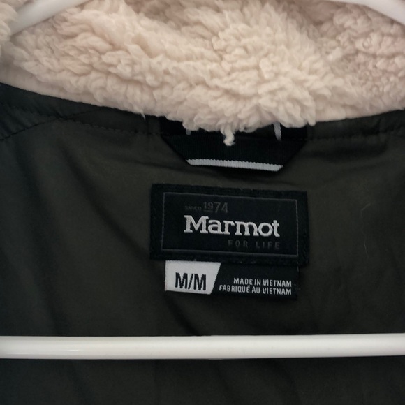 Marmot Olive Vest - Picture 3 of 4